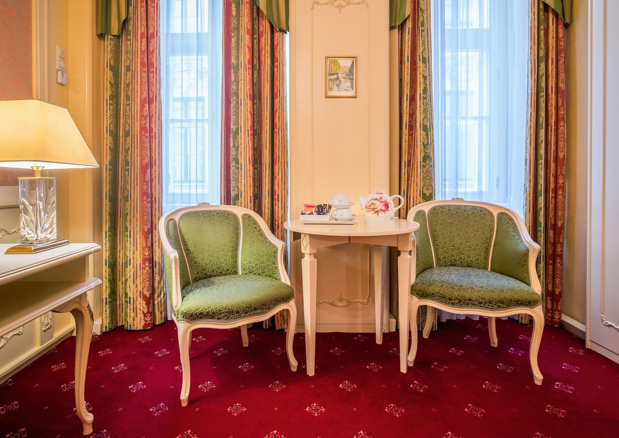 Schlosshotel Roemischer Kaiser Wien Ngoại thất bức ảnh