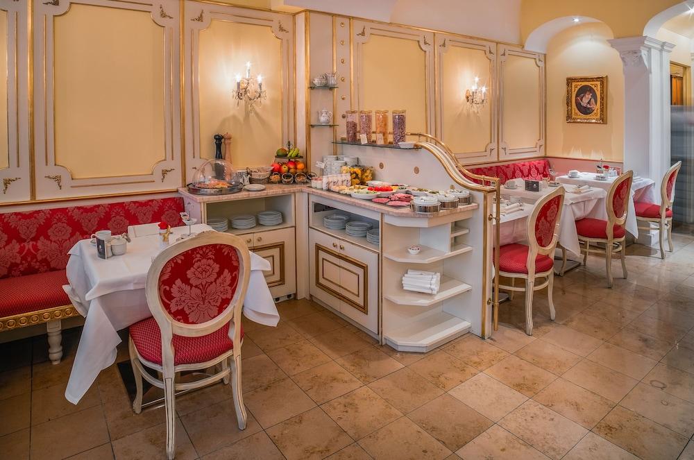 Schlosshotel Roemischer Kaiser Wien Ngoại thất bức ảnh